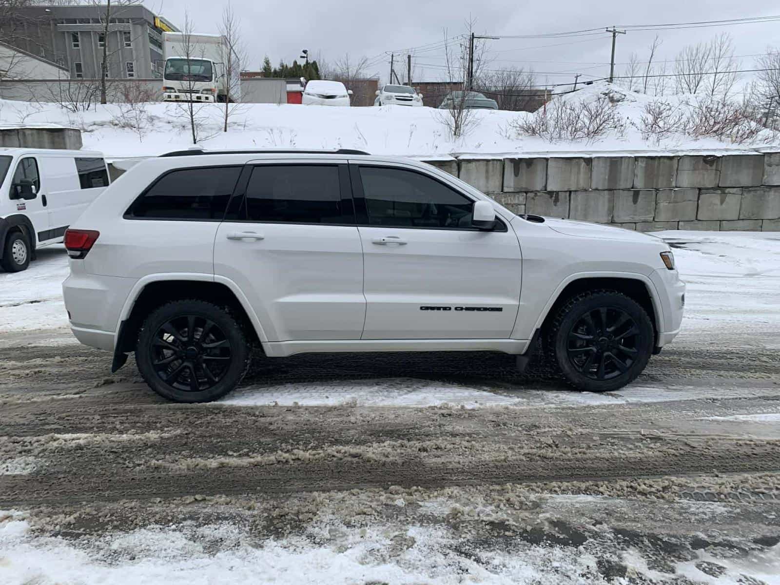 Image 4 Jeep Grand Cherokee Altitude 2021