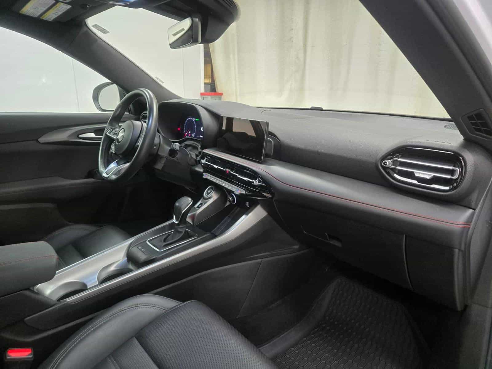 2024 Dodge Hornet GT Plus - Image 12