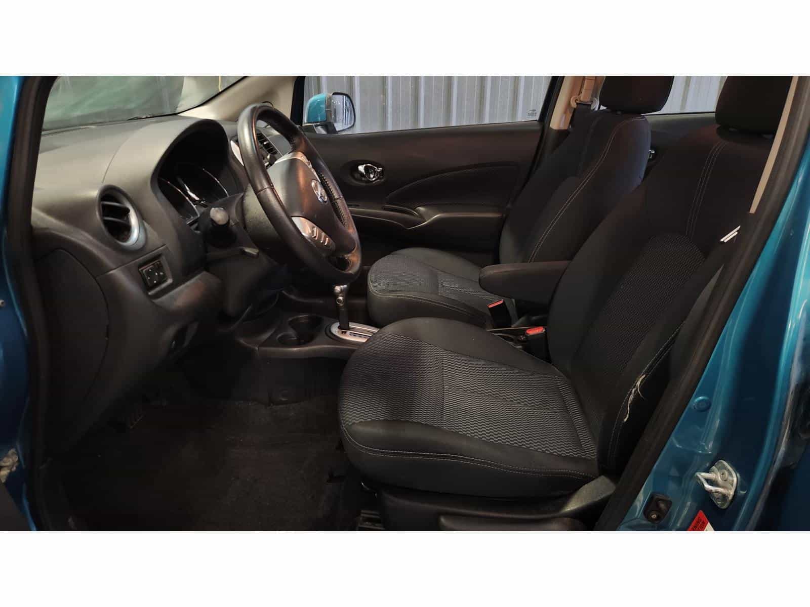 2014 Nissan Versa Note SV - Image 10