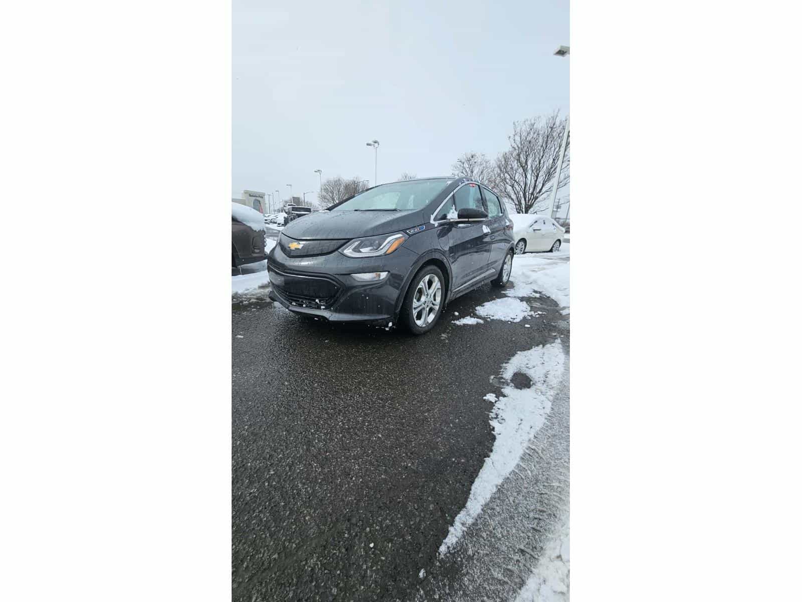 2017 Chevrolet Bolt EV LT - Image 1