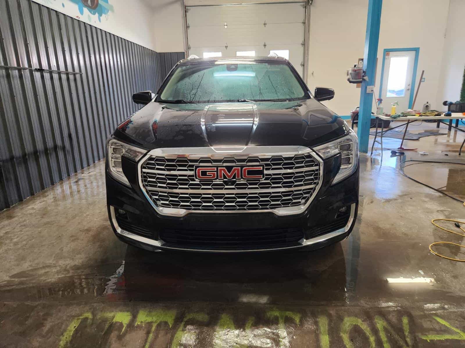 Image 2 GMC TERRAIN DENALI Denali 2022