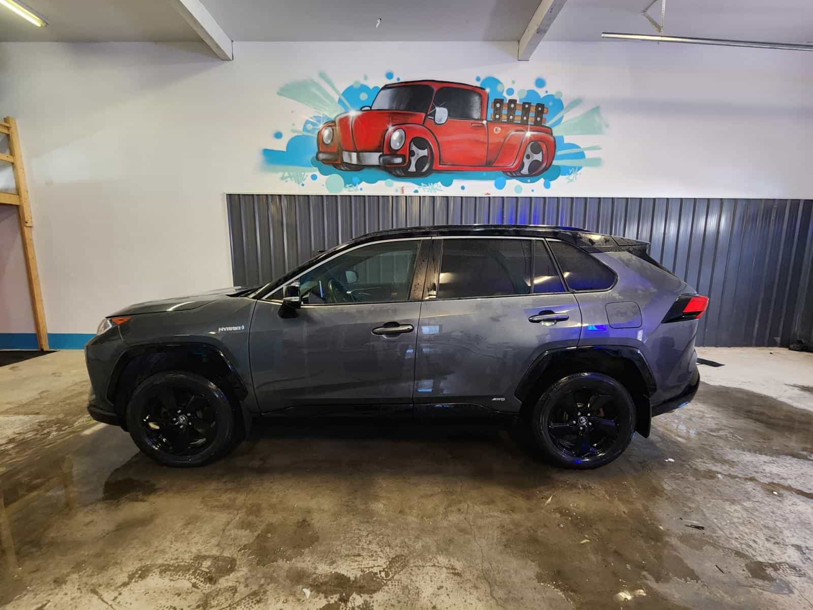 Image 8 Toyota Rav4 XLE Hybrid 2020