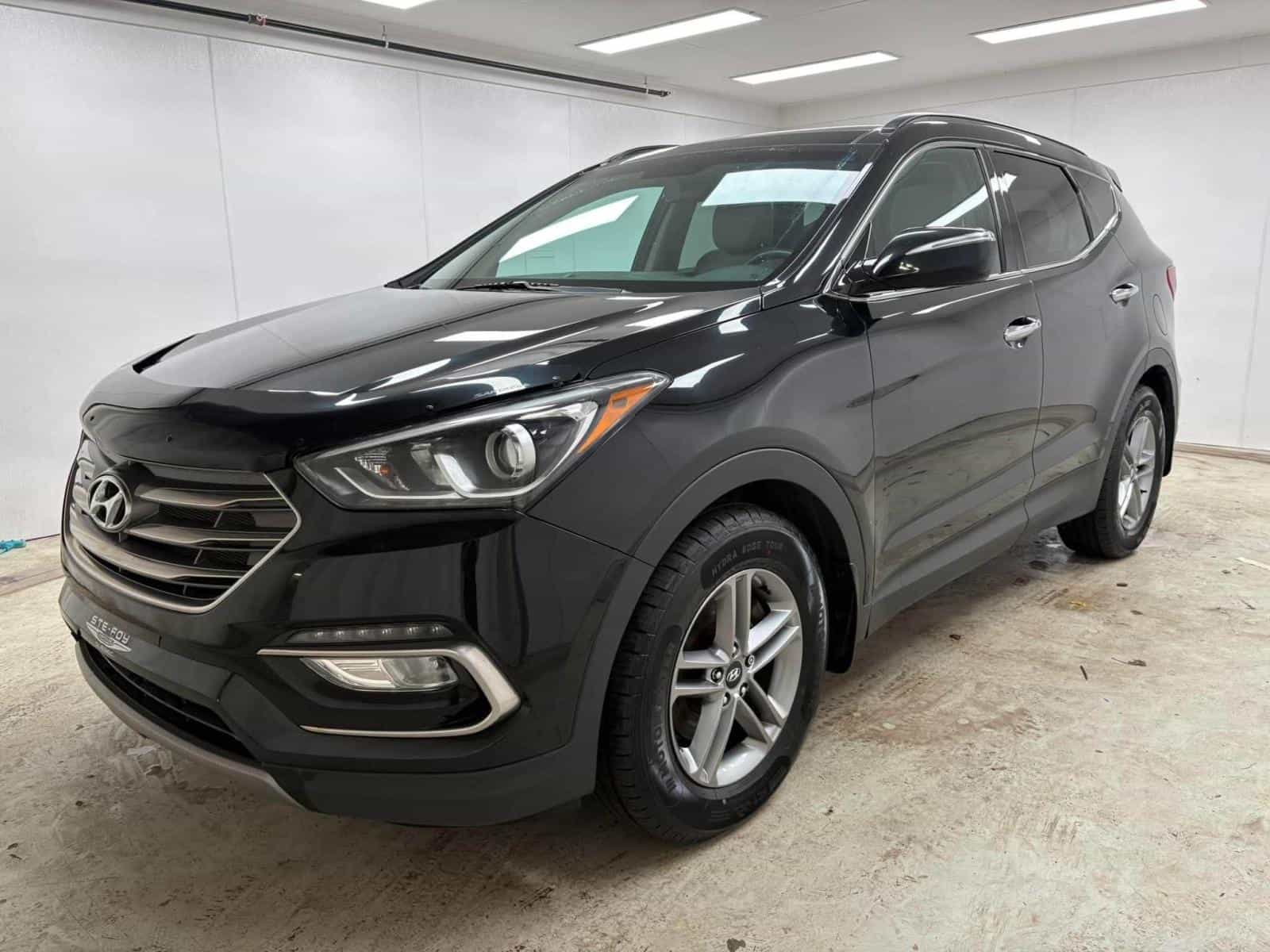 2017 Hyundai Santa Fe Sport Luxury - Image 1