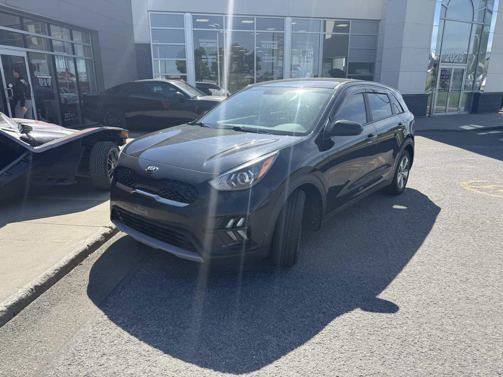 2020 Kia Niro L - Image 1