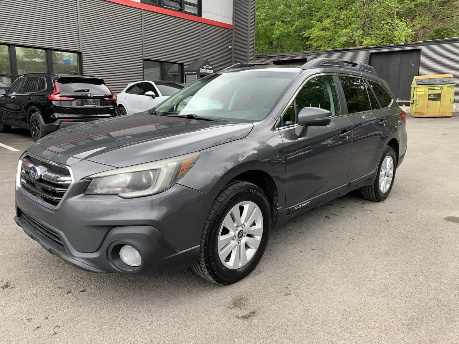 2018 Subaru Outback 2.5i Touring - Image 1