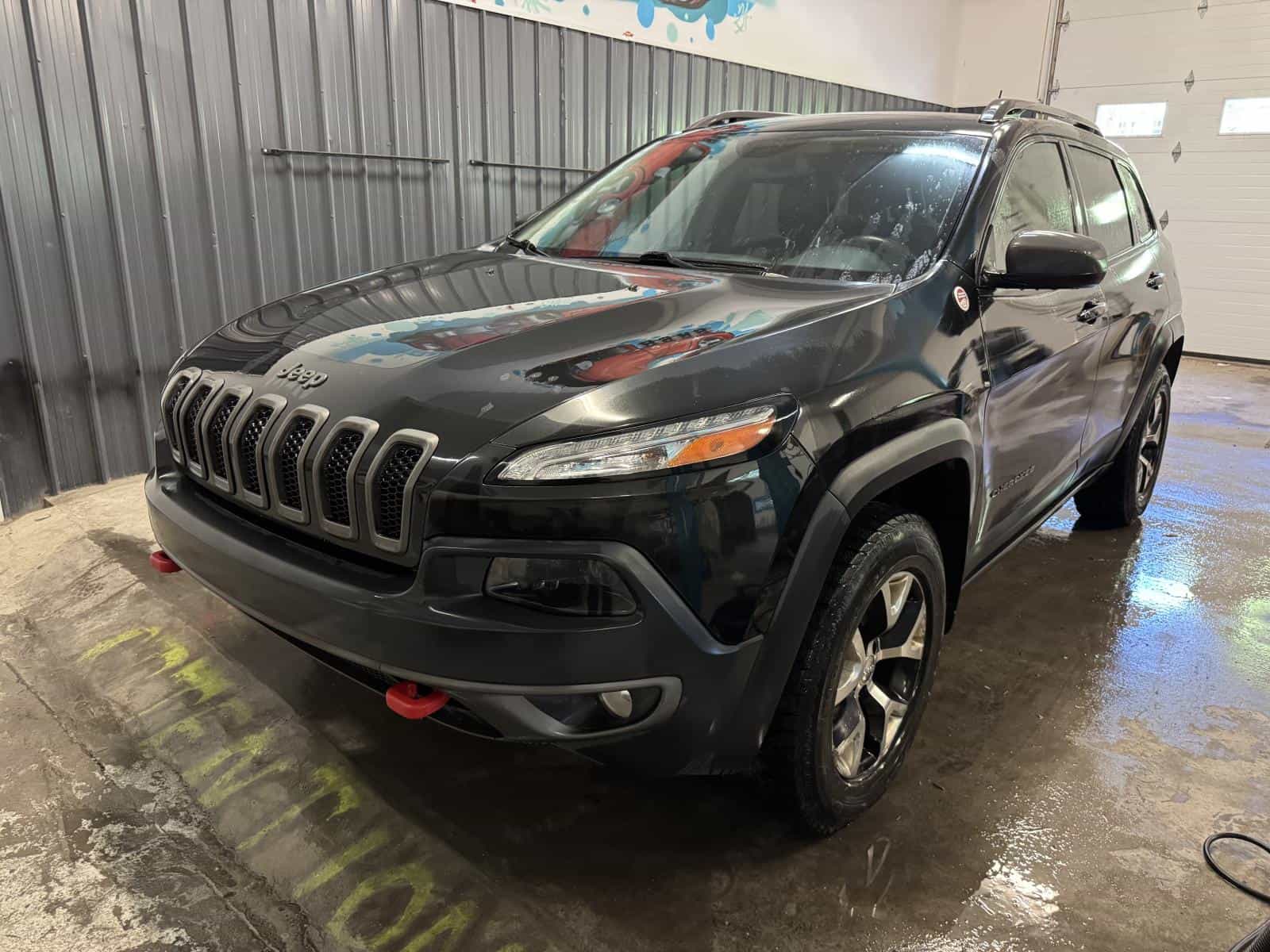 2016 Jeep Cherokee Trailhawk - Image 1