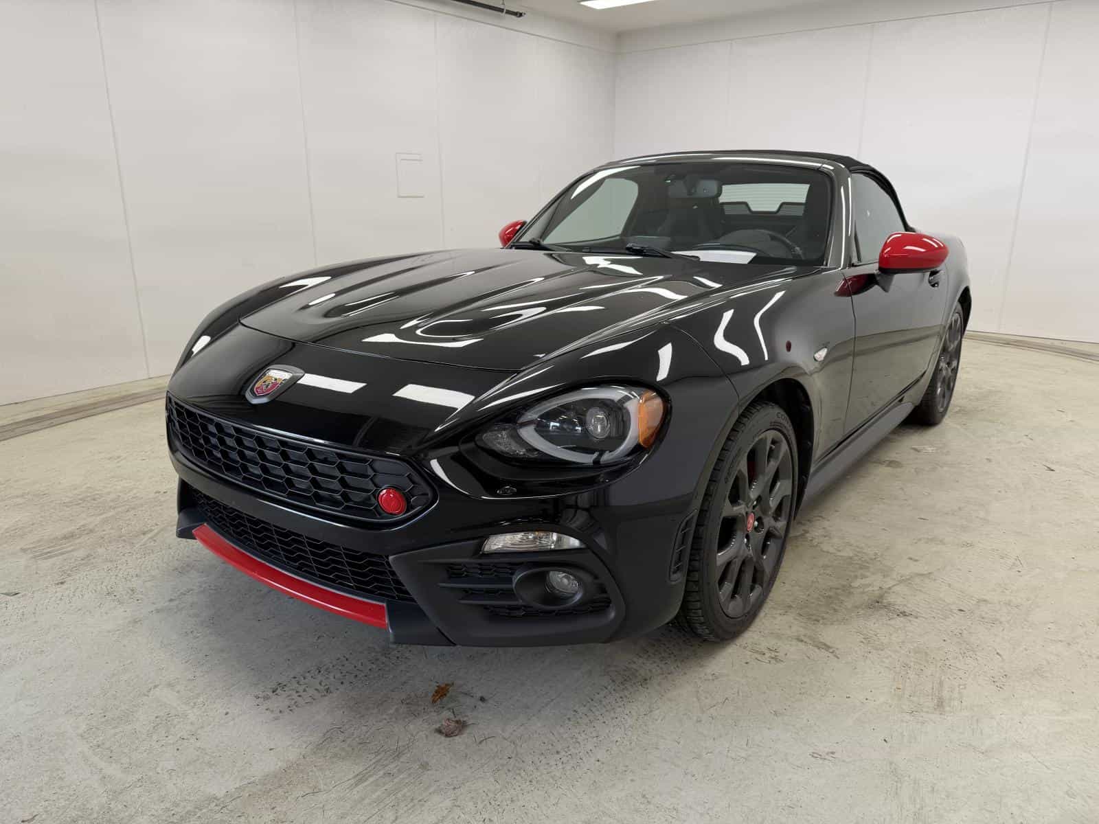 2019 Fiat 124 Spider Abarth - Image 1