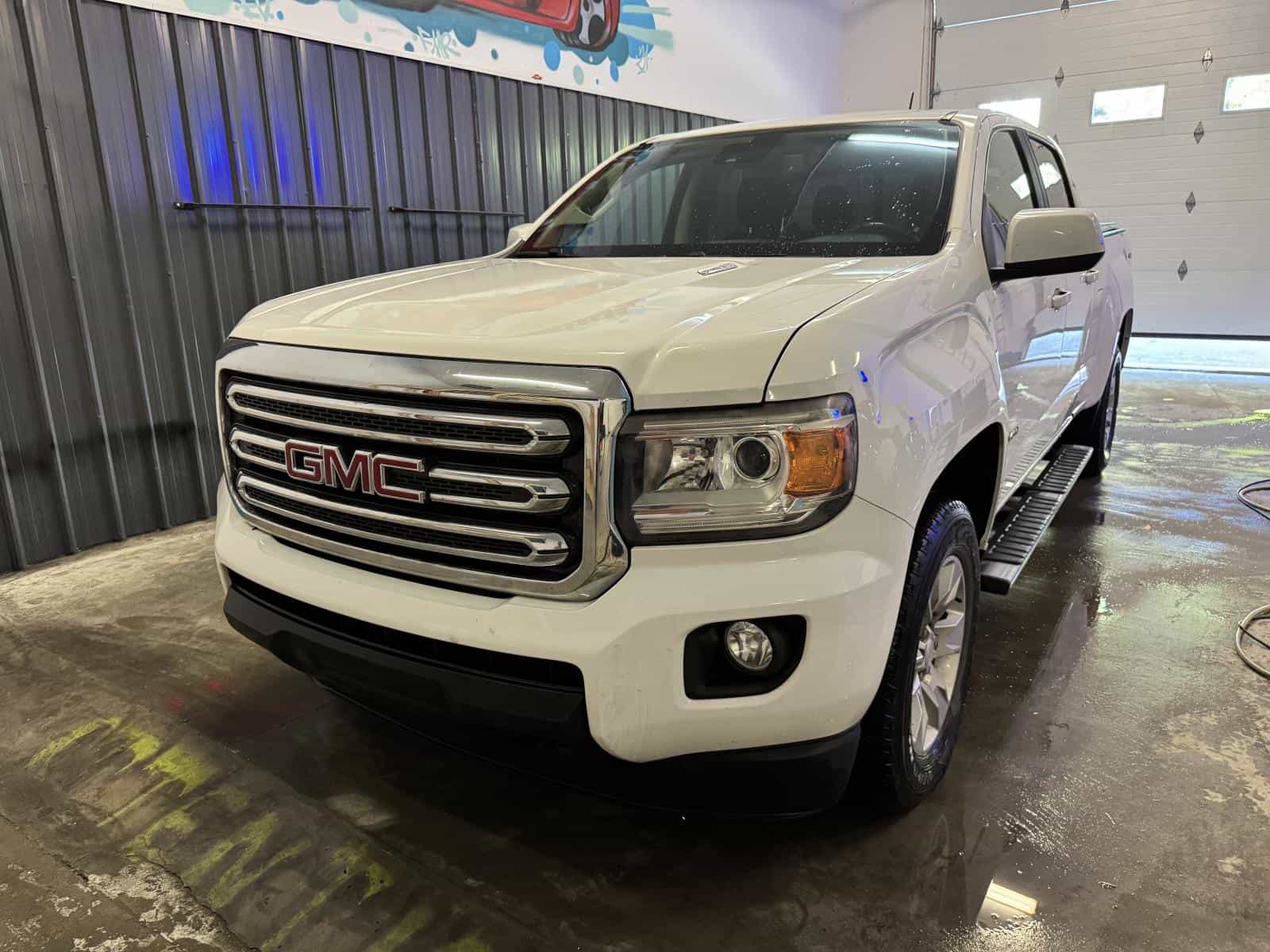 2017 GMC Canyon SLE - Image 1