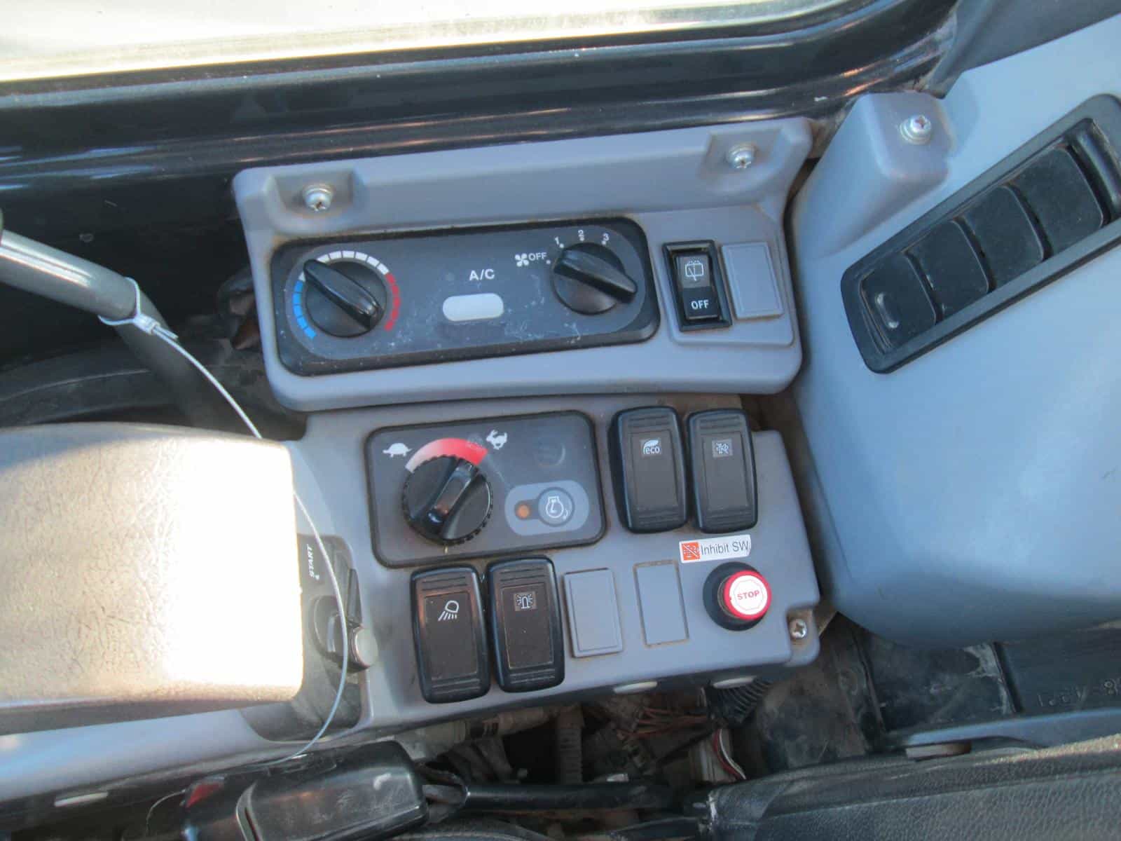 2017 Kubota Kx040-4 Eco Plus - Image 9