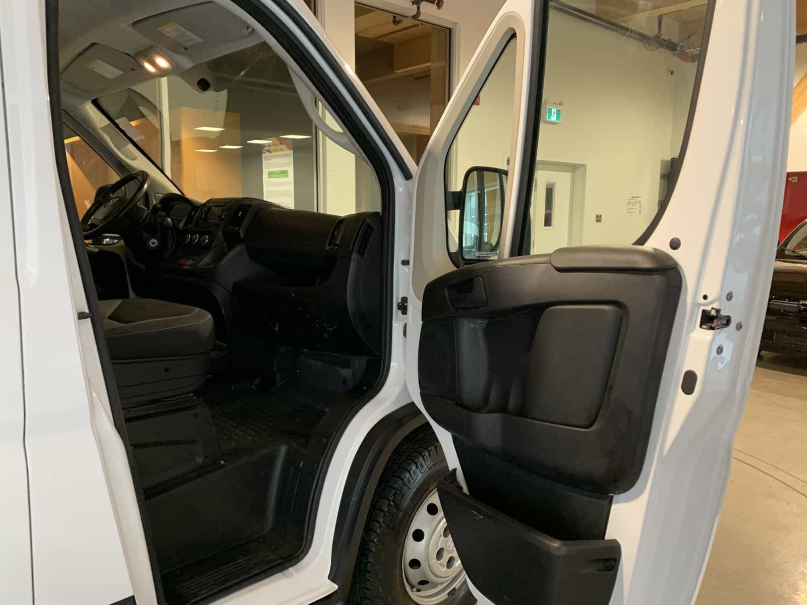 2019 RAM ProMaster 3500 High Roof - Image 9
