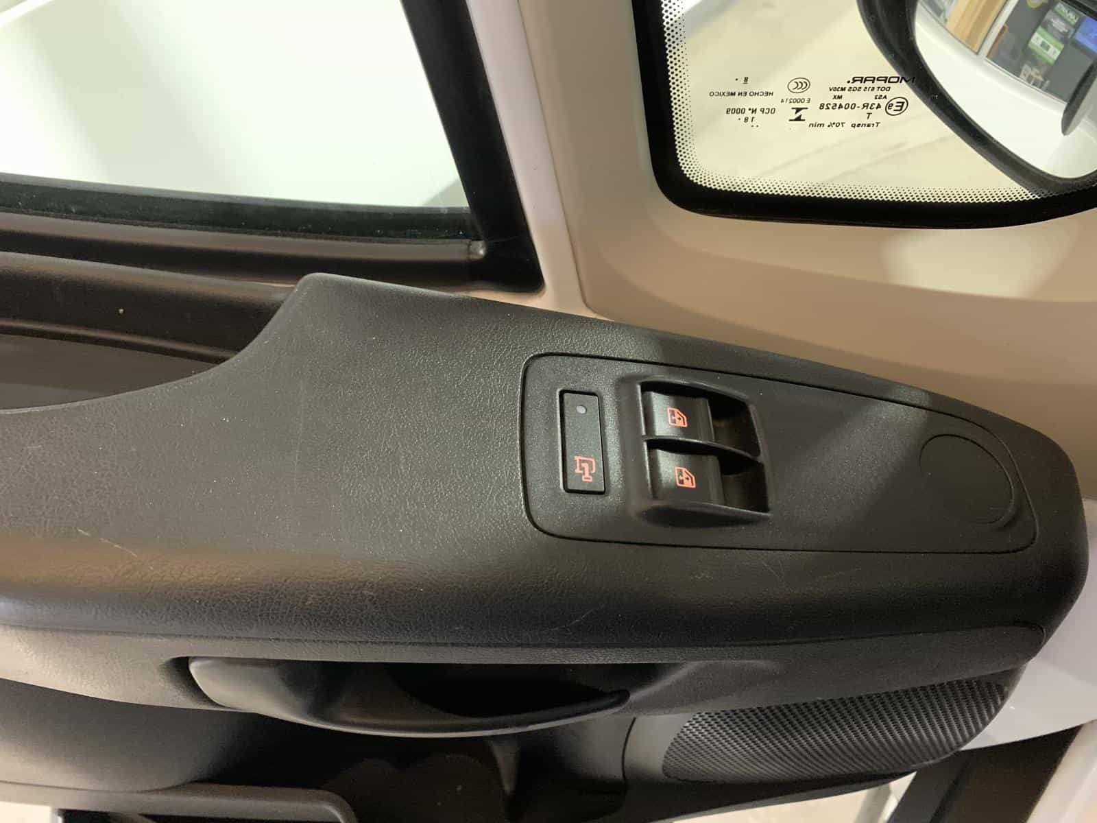 2019 RAM ProMaster 3500 High Roof - Image 17