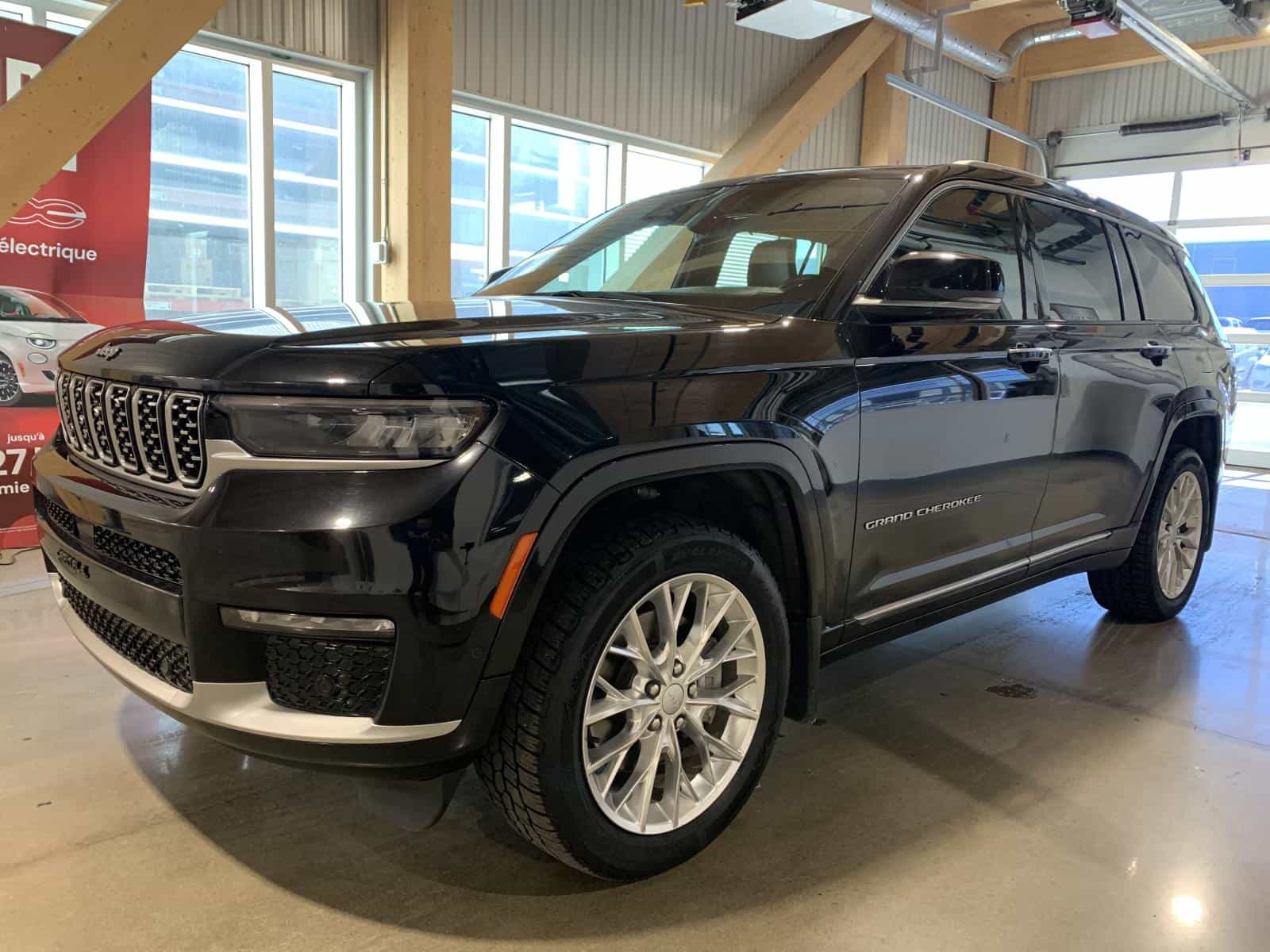 2021 Jeep Grand Cherokee L Summit - Image 1