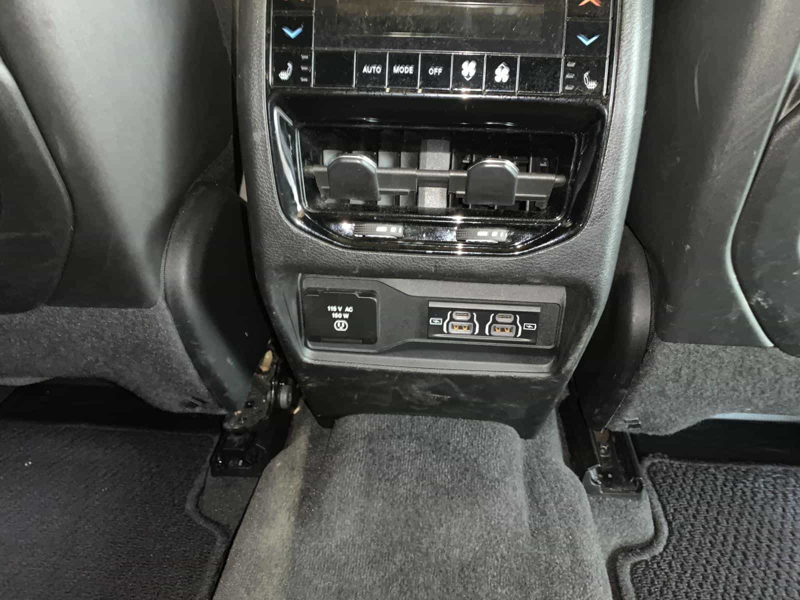 2021 Jeep Grand Cherokee L Summit - Image 9