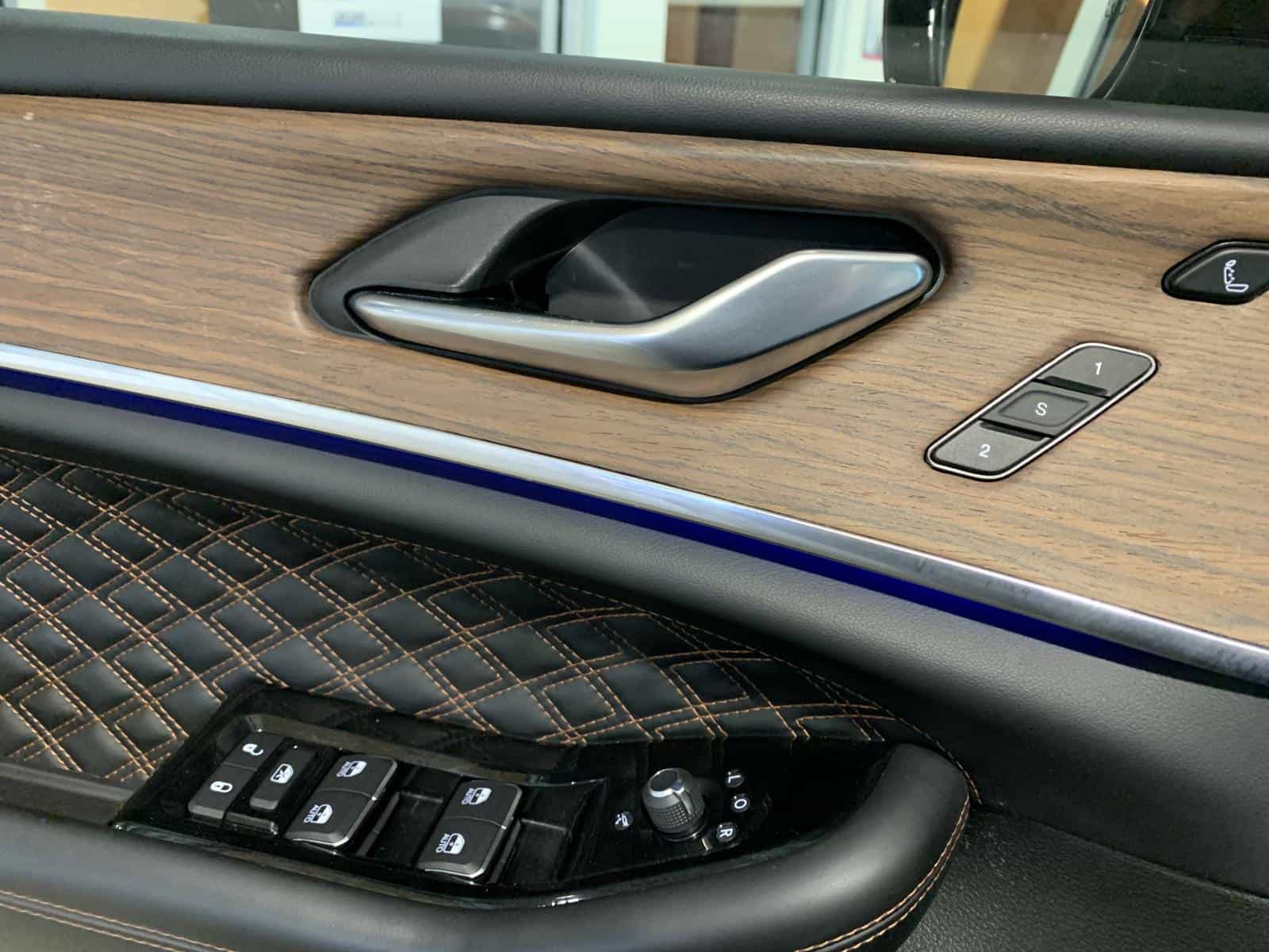 2021 Jeep Grand Cherokee L Summit - Image 29