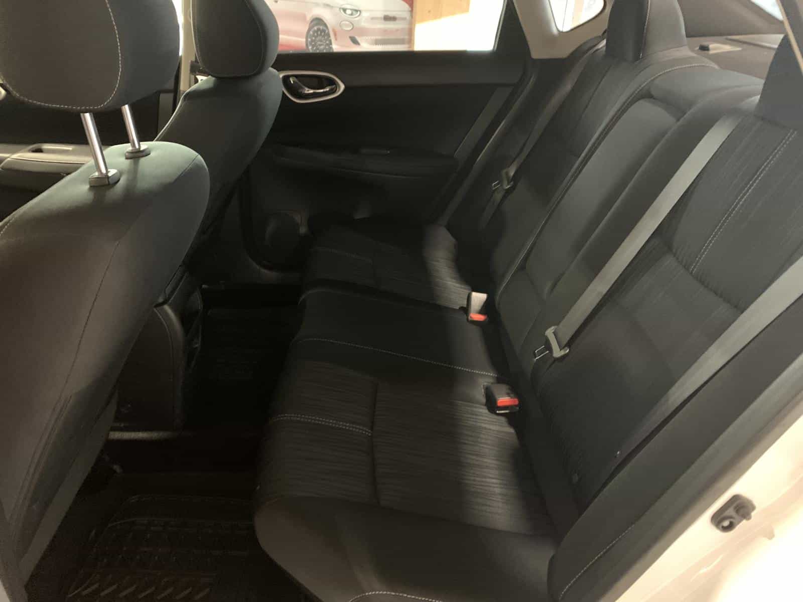 2018 Nissan SENTRA S/SV/SR/SL SV - Image 8