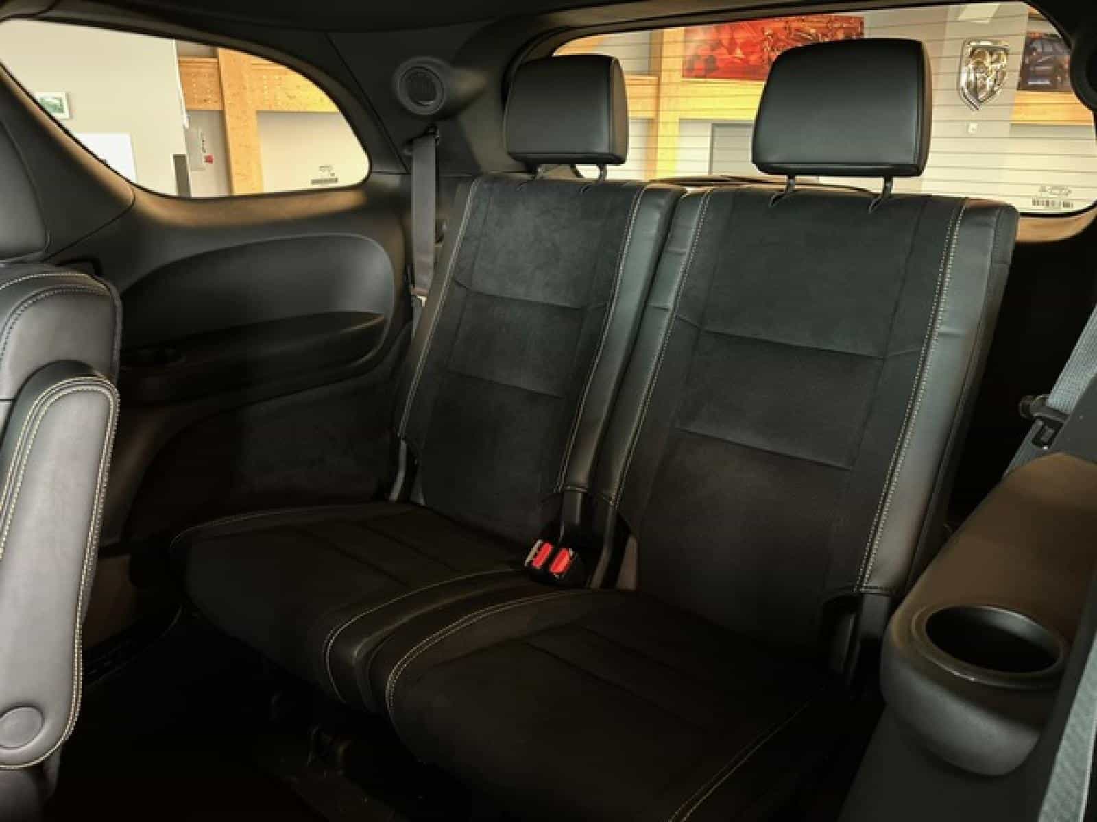 2025 Dodge Durango R/T (22J) - Image 12