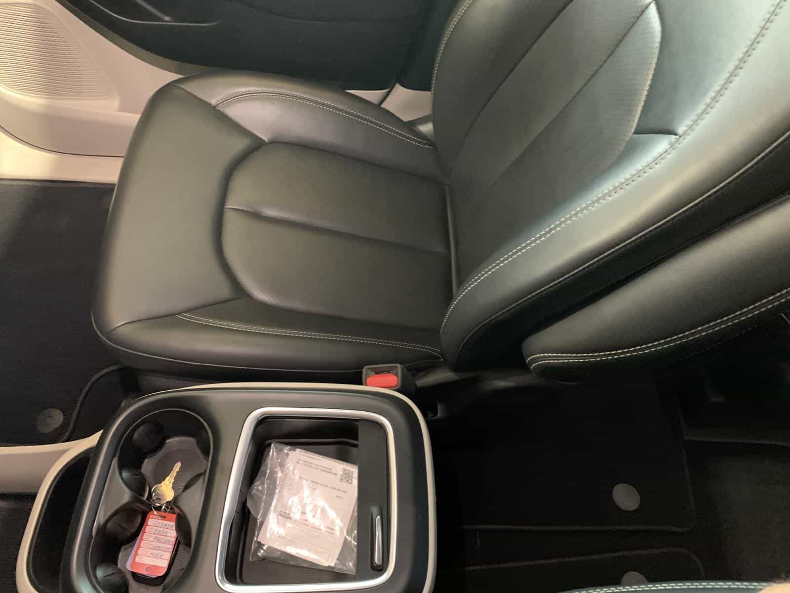 2023 Chrysler Pacifica Hybrid Touring L - Image 26