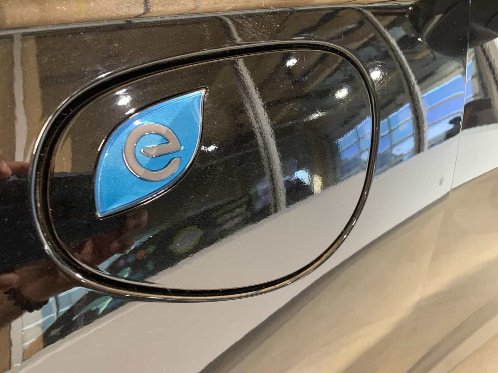 2023 Chrysler Pacifica Hybrid Touring L - Image 29