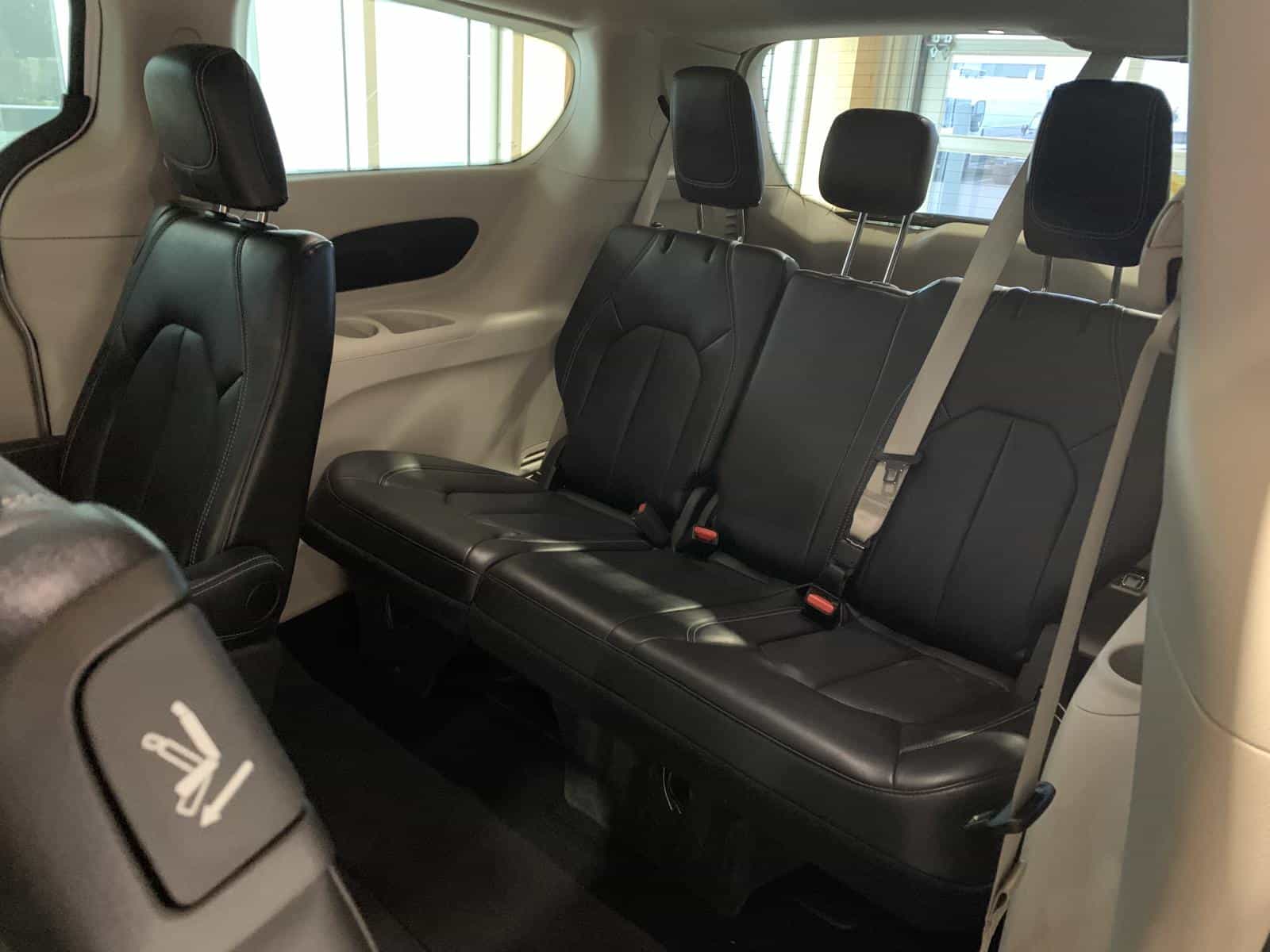 2024 Chrysler Pacifica Touring L Touring L - Image 13