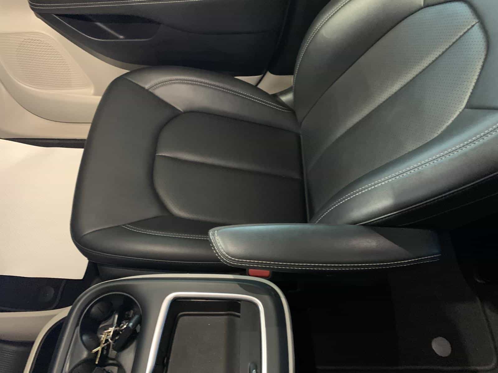 2024 Chrysler Pacifica Touring L Touring L - Image 29