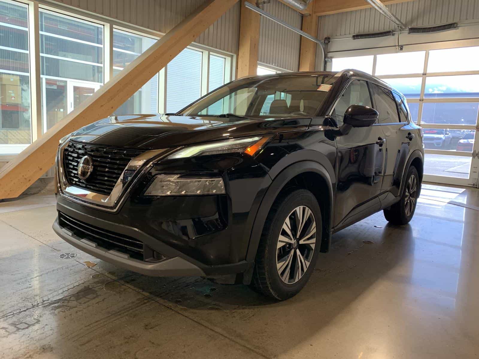 2021 Nissan Rogue SV - Image 1