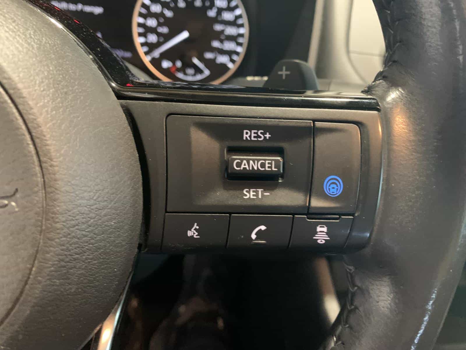 2021 Nissan Rogue SV - Image 19