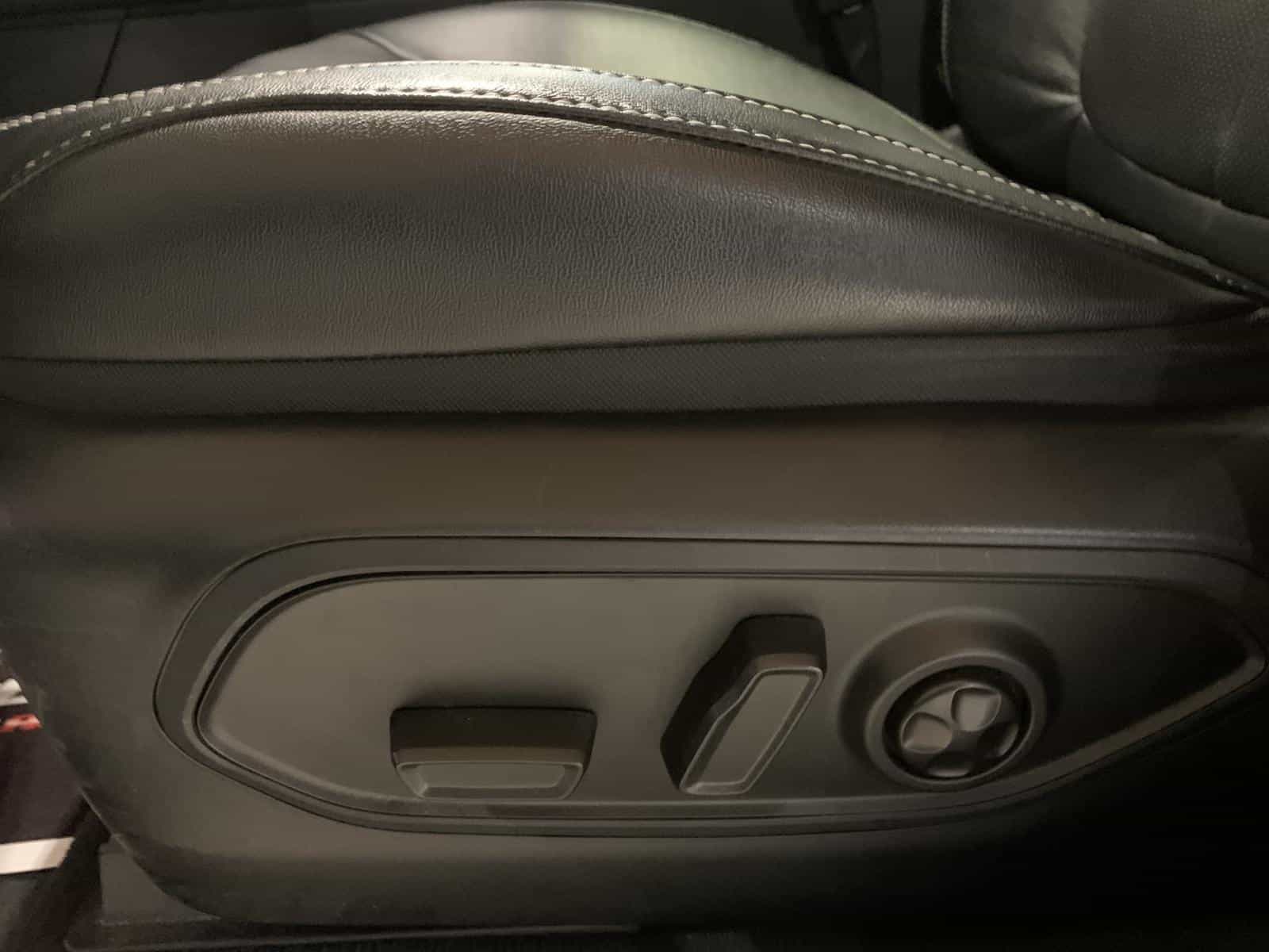 2022 Jeep Grand Cherokee Limited - Image 18