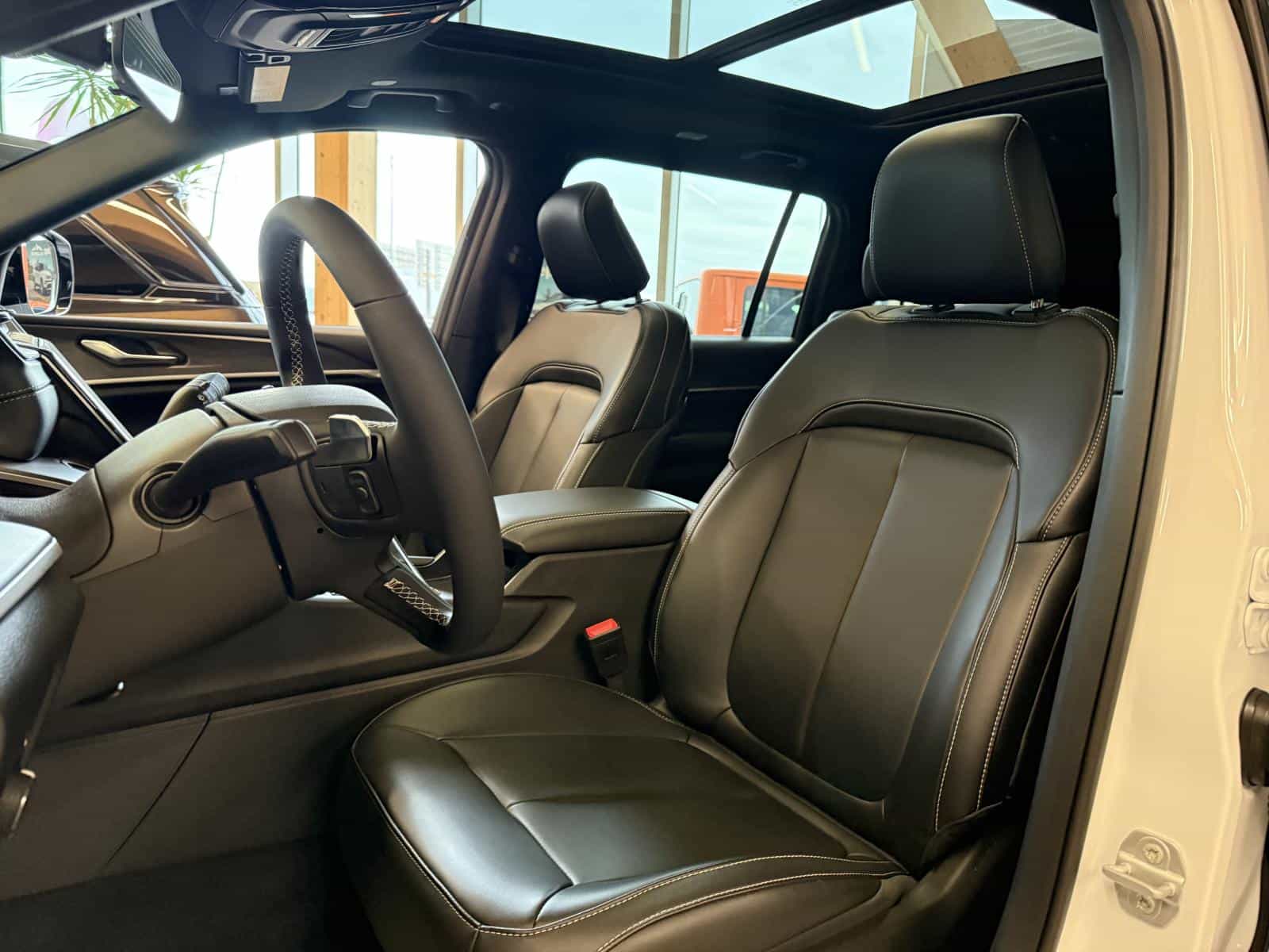 2025 Jeep Grand Cherokee L Limited - Image 5