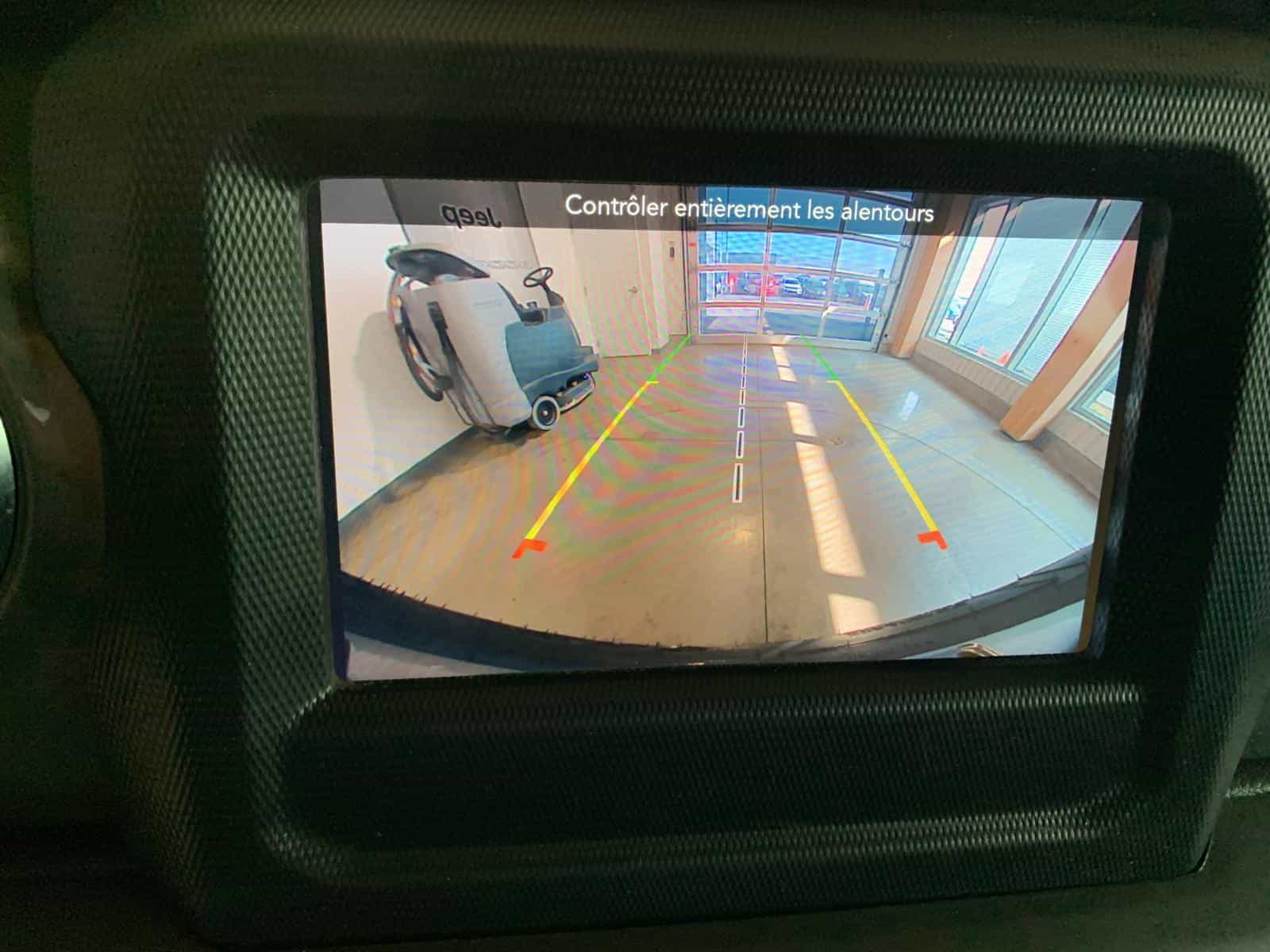 2021 Jeep WRANGLER UNLIMITED SAHARA Unlimited Sahara - Image 14