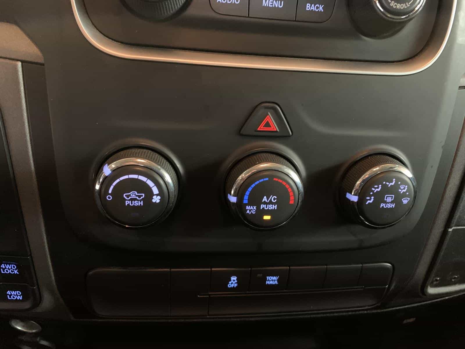 2022 RAM 1500 CLASSIC TRADESMAN 1500 Express - Image 15