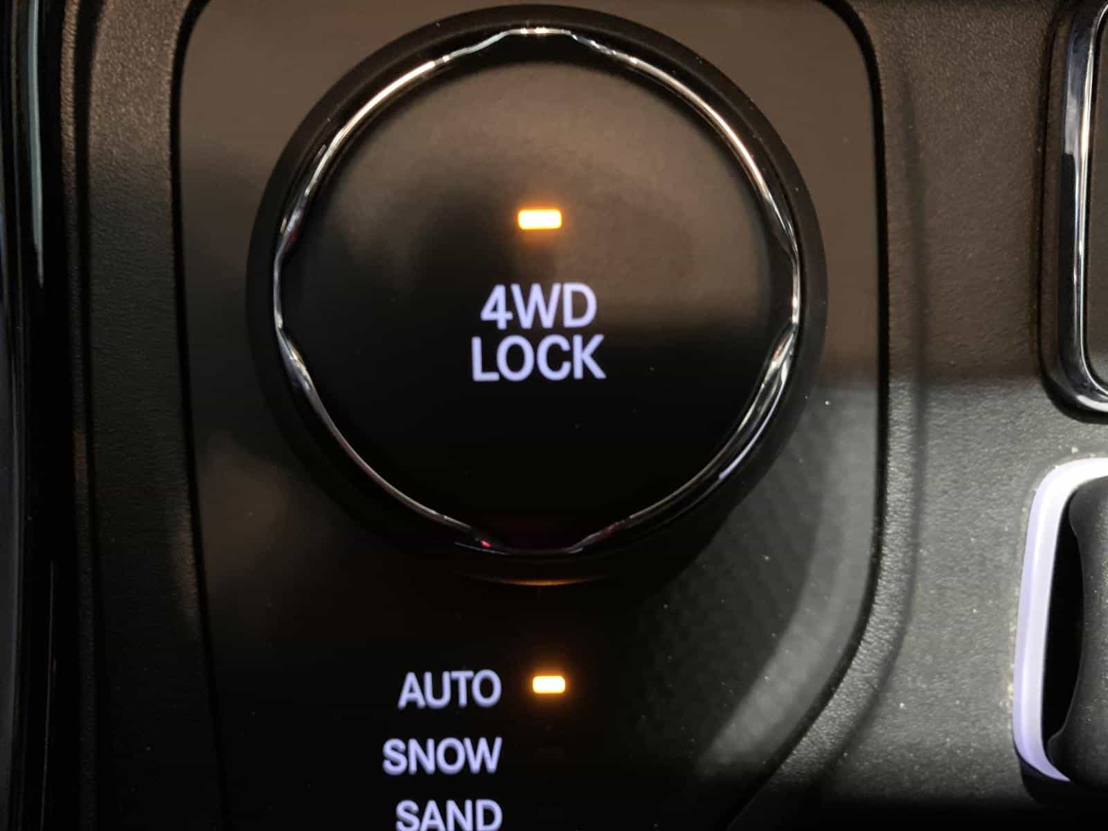 2018 Jeep Compass Sport - Image 16