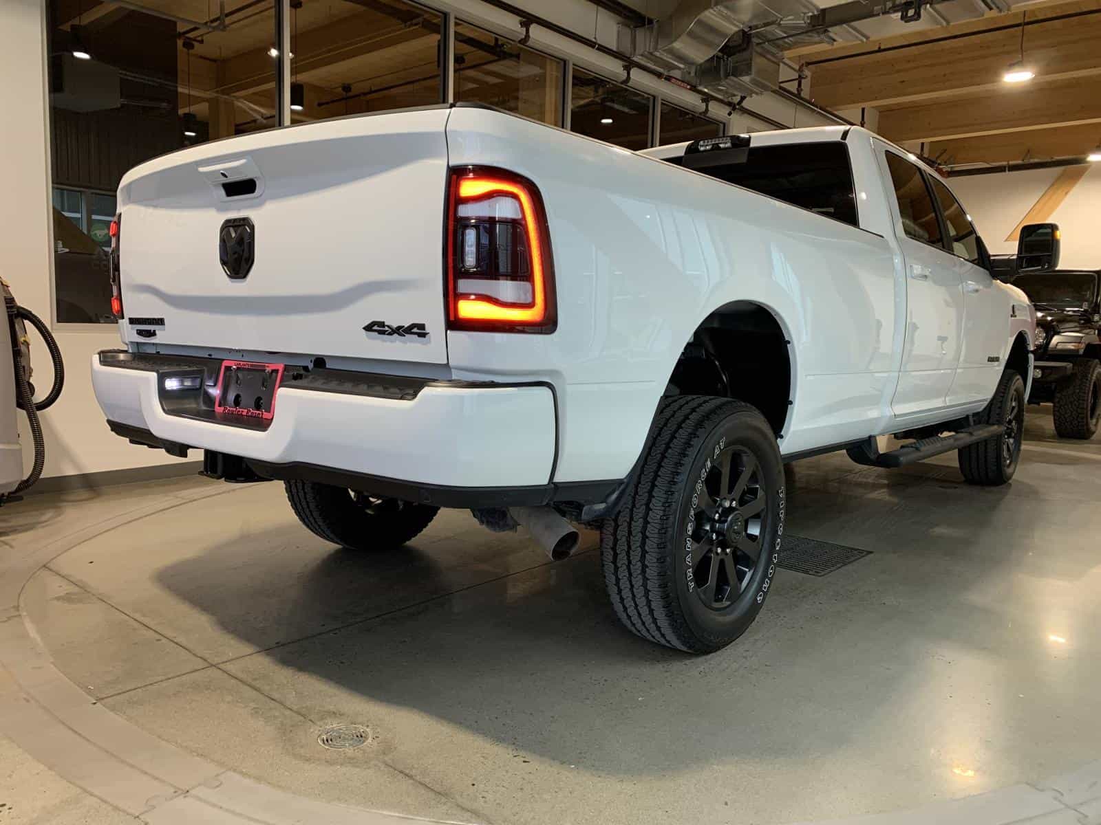 2024 RAM 2500 Big Horn Big Horn - Image 5