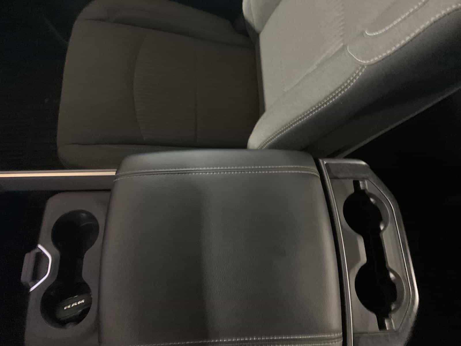 2024 RAM 2500 Big Horn Big Horn - Image 27