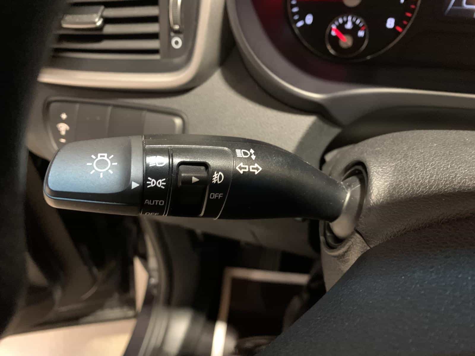 2018 Kia Sorento LX - Image 21