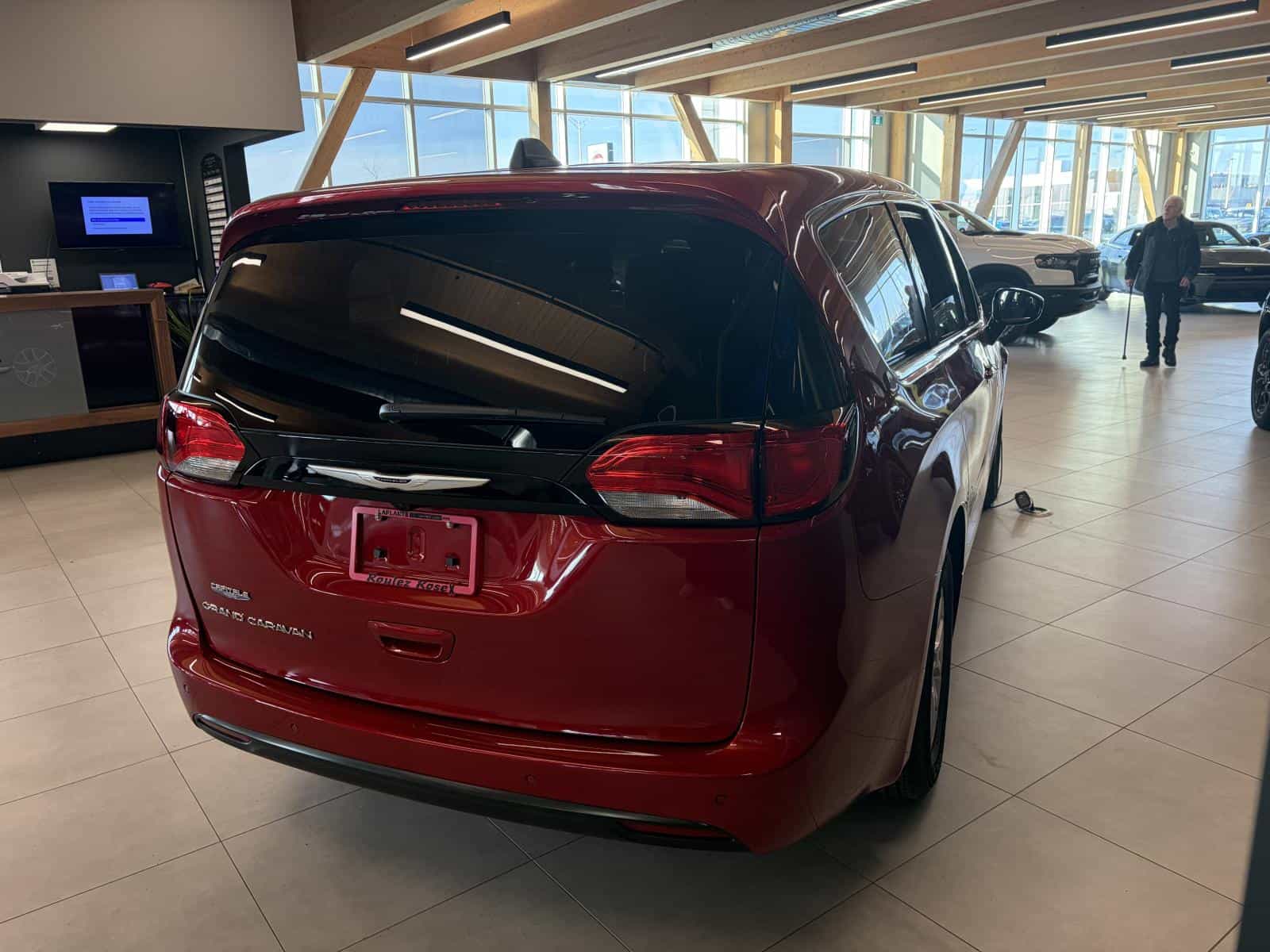 Image 6 Chrysler Grand Caravan SXT 2026