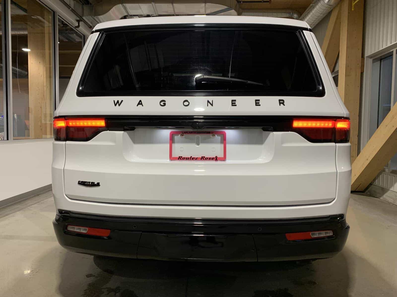 2024 Jeep Wagoneer Series Ii Series II Carbide - Image 4