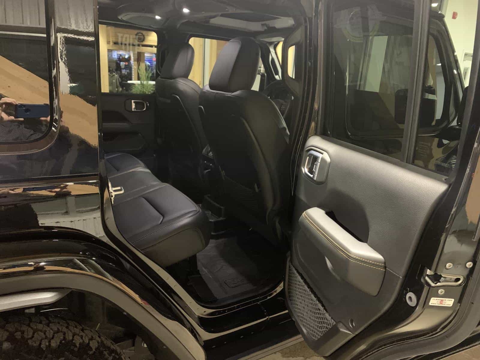 2024 Jeep Wrangler Rubicon 392 - Image 10