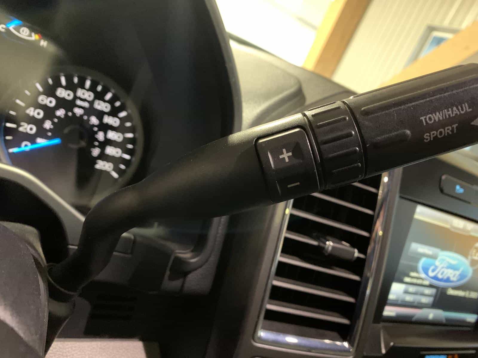 2015 Ford F150 F-150 XLT - Image 30