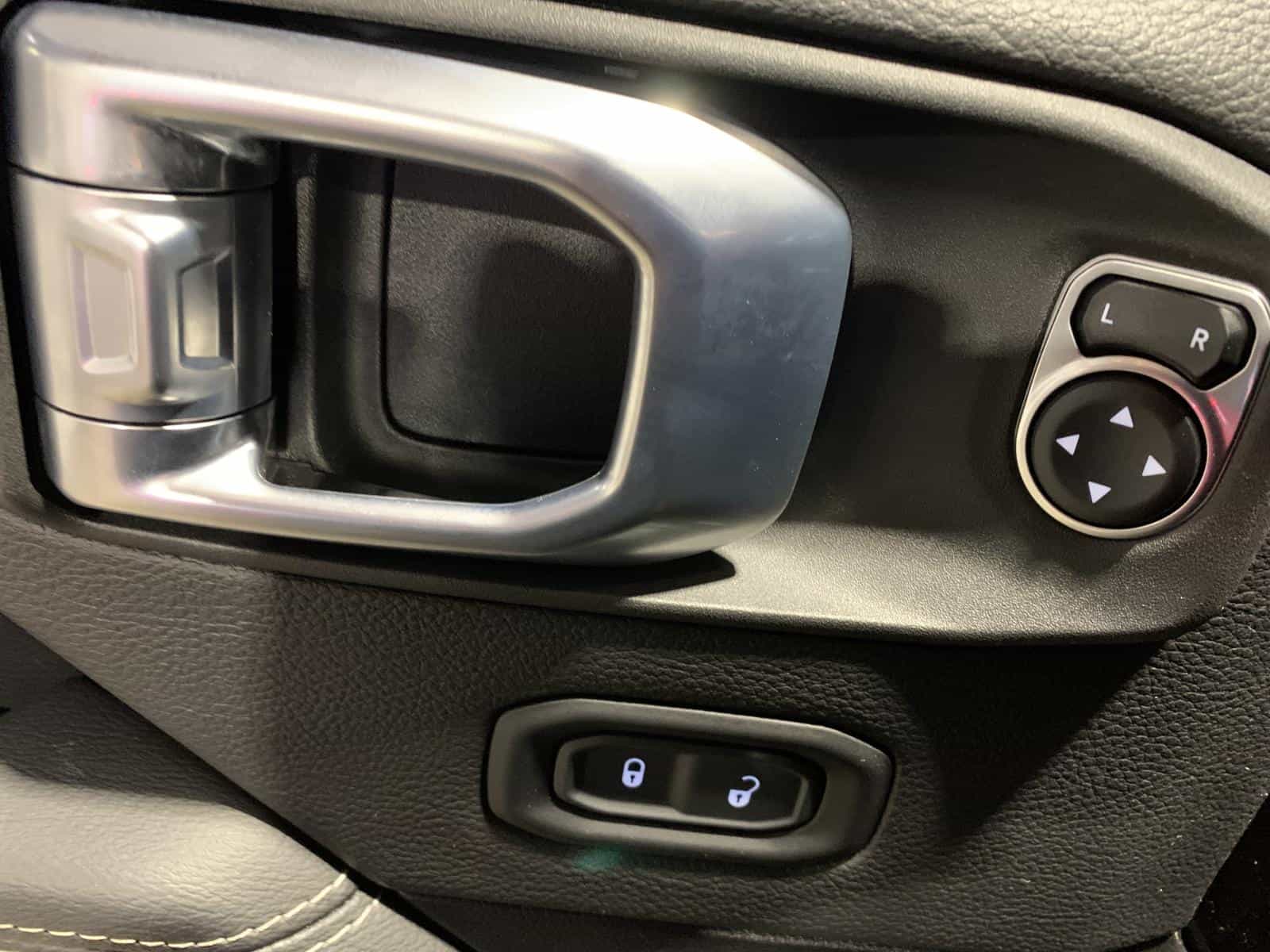 2021 Jeep Wrangler 4xe Unlimited Sahara - Image 24