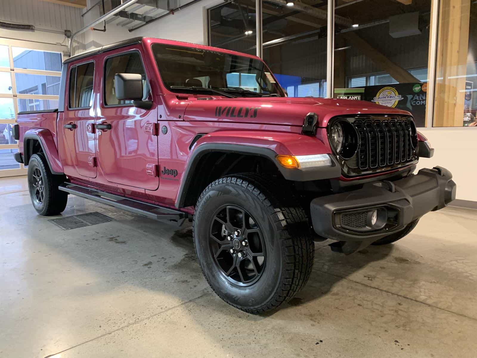 2024 Jeep Gladiator Sport Willys - Image 5