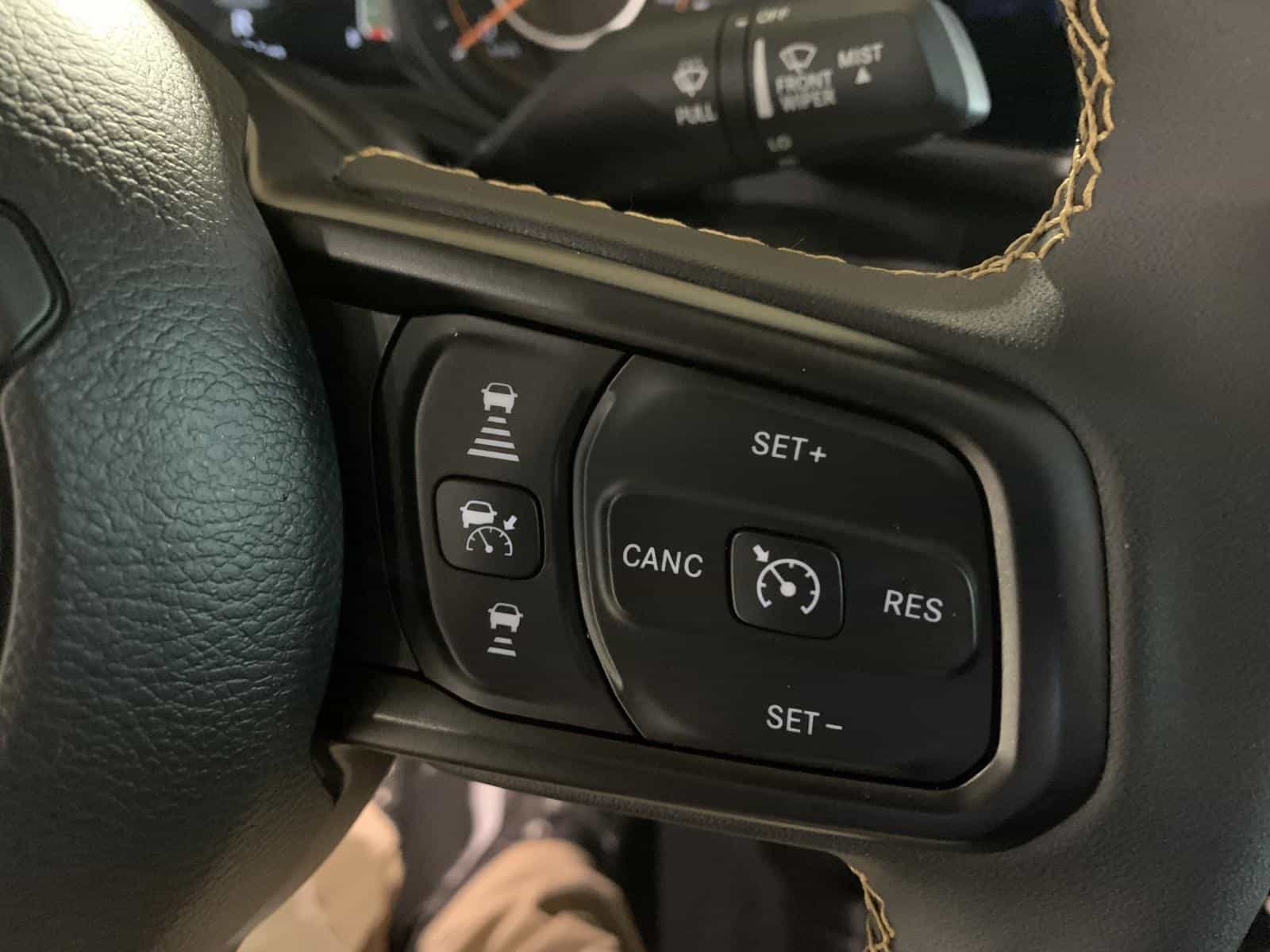 2024 Jeep Gladiator Sport Willys - Image 19