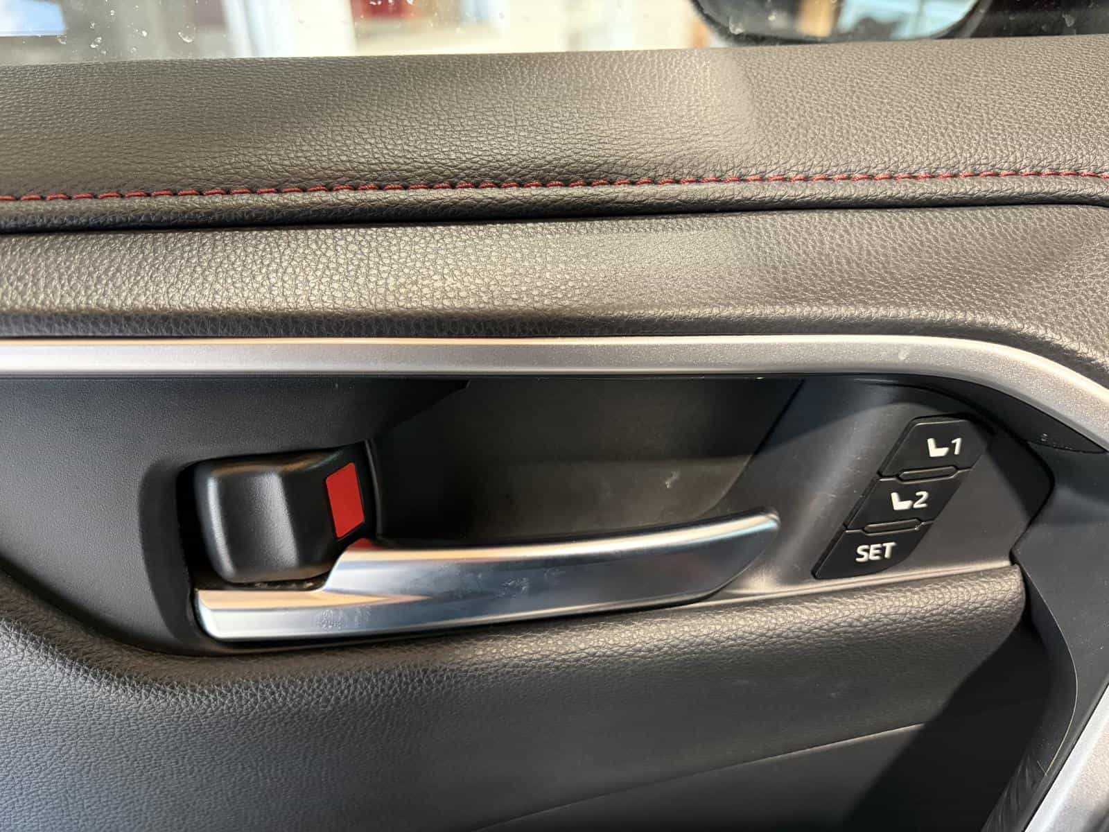 2023 Toyota Rav4 Prime XSE AWD - Image 14