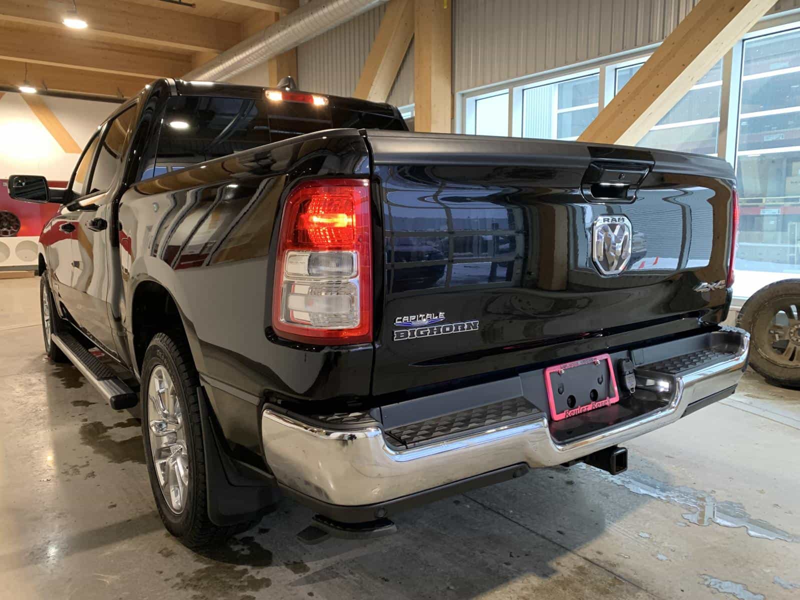 2022 RAM 1500 Big Horn - Image 2