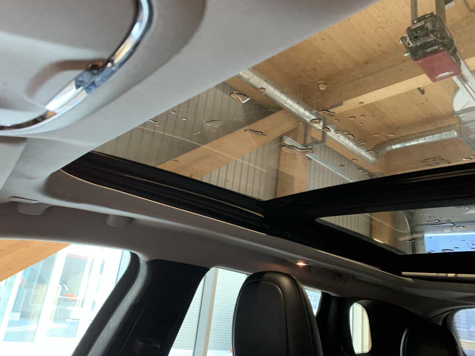 2022 Jeep Cherokee Trailhawk - Image 26