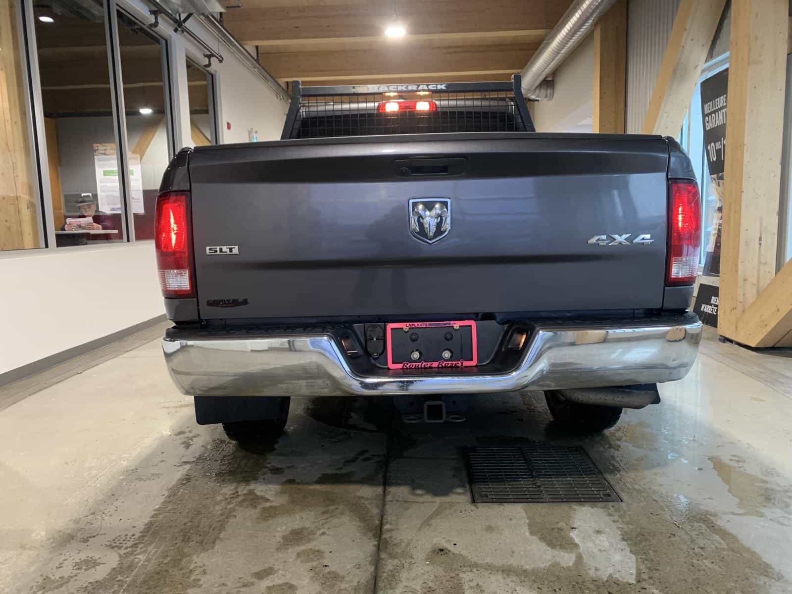 2023 RAM 1500 CLASSIC SLT SLT - Image 5