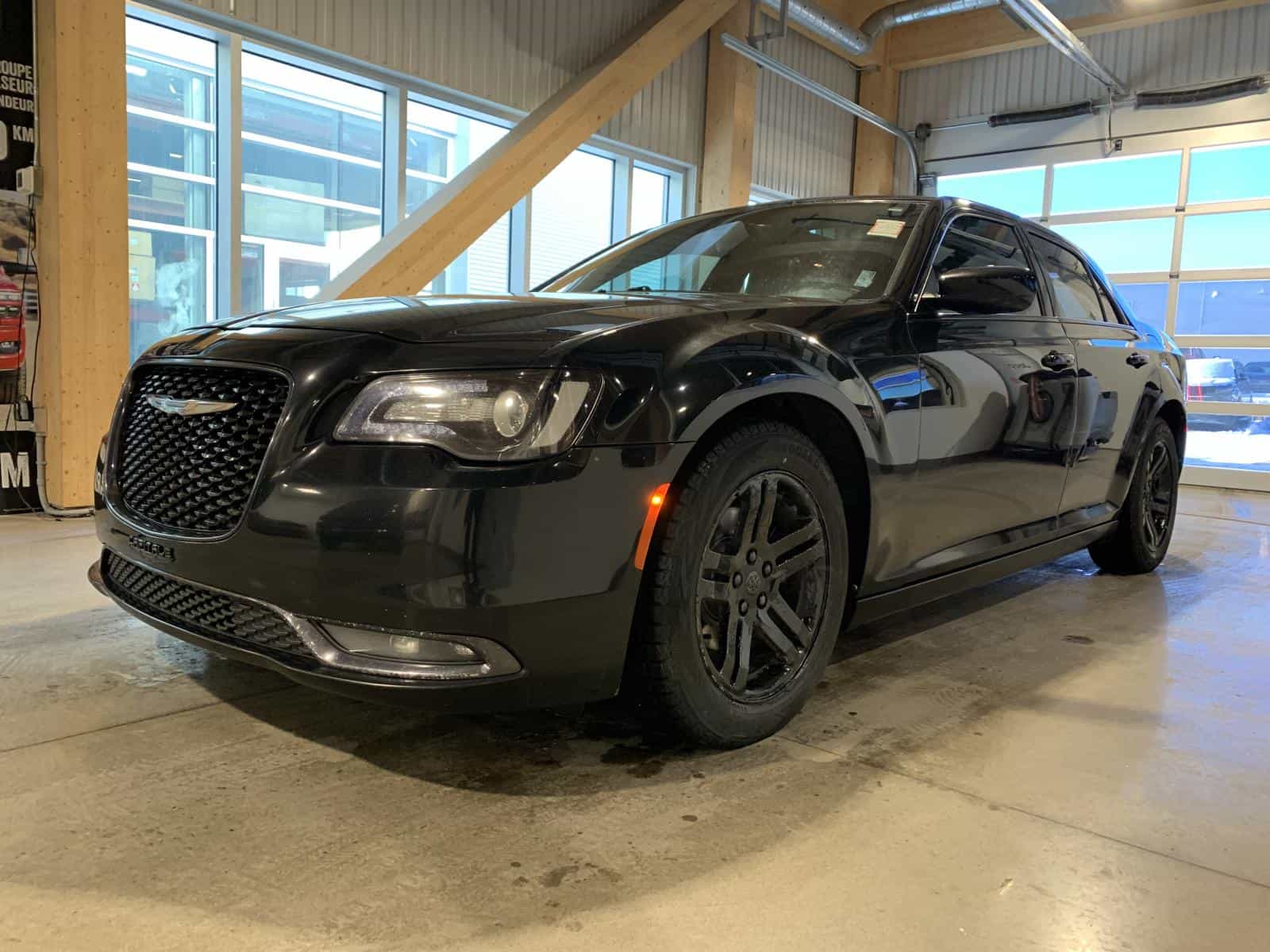 2015 Chrysler 300 S - Image 1