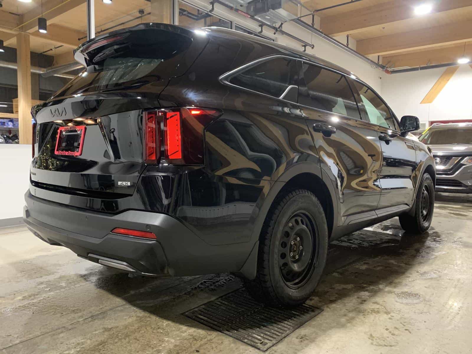 2024 Kia Sorento EX - Image 3