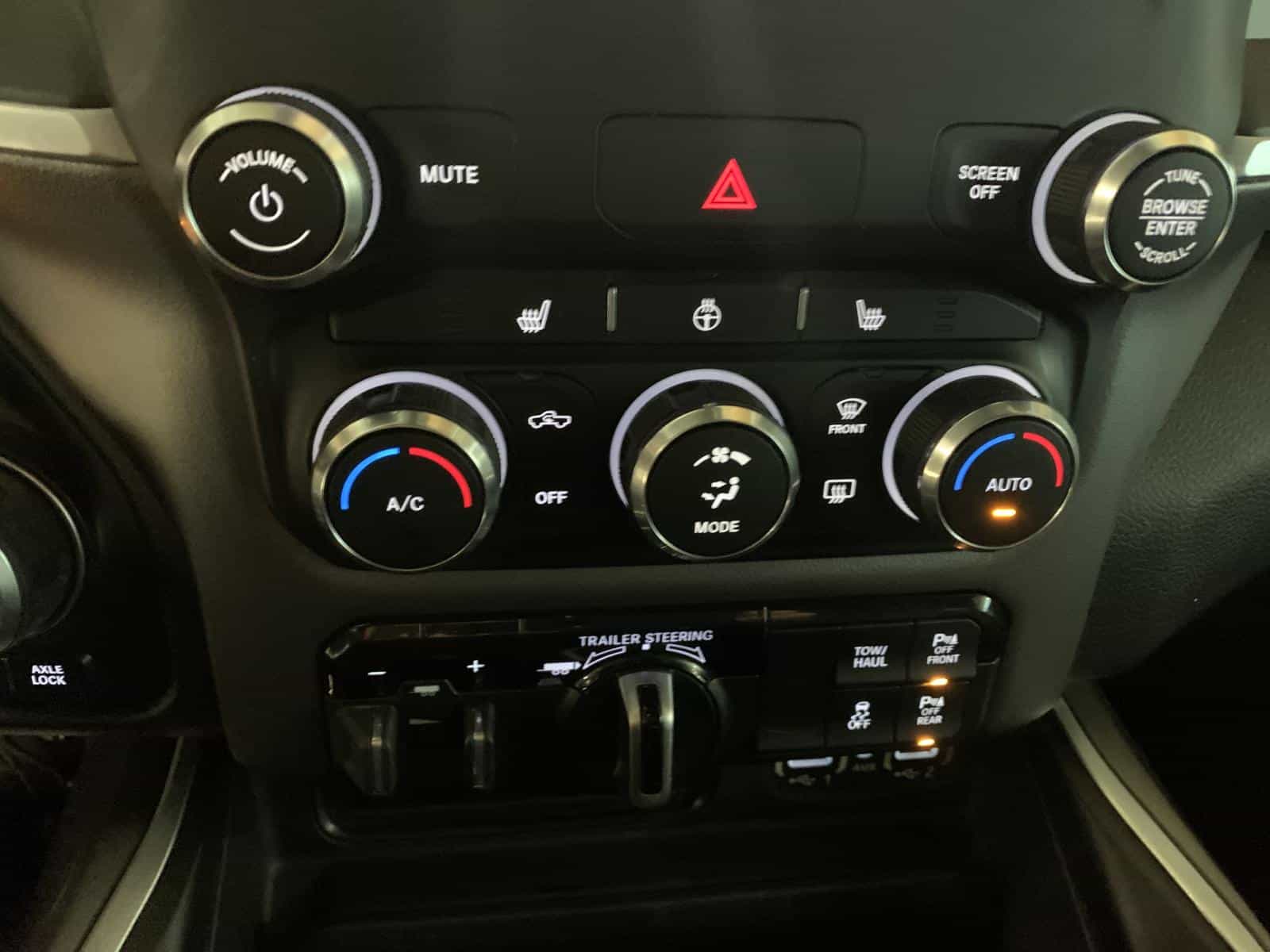 2022 RAM 1500 Big Horn/Lone Star Big Horn - Image 18