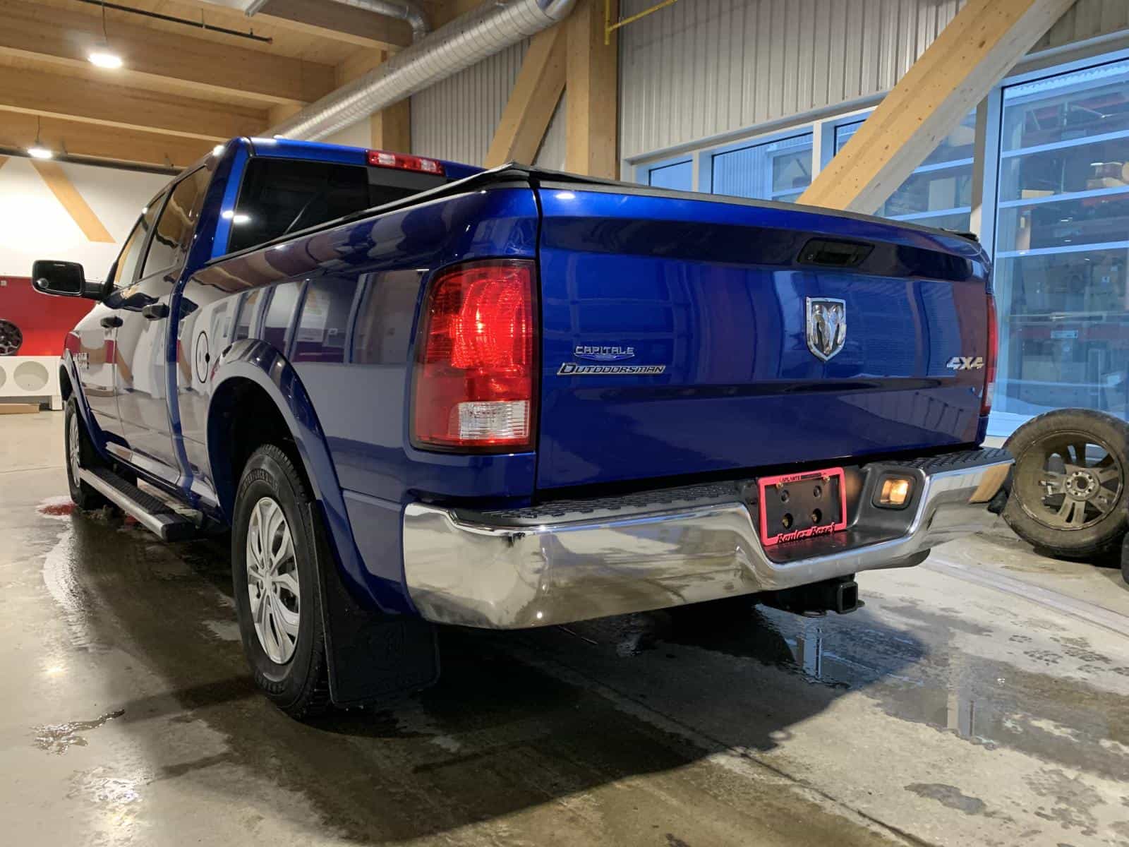 2017 RAM 1500 SLT SLT - Image 2