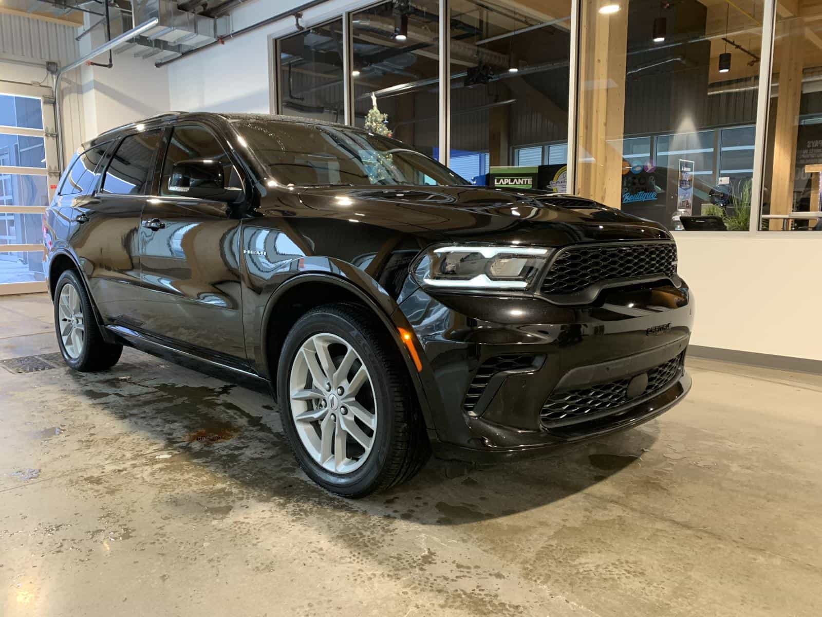 2025 Dodge Durango R/T - Image 4